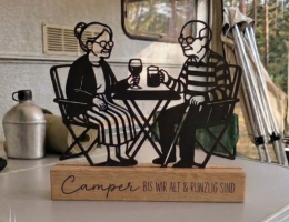 Nicoles Bastelstube Alt und Runzlig - Camping