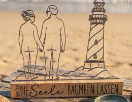 Nicoles Bastelstube Alt und Runzlig -Baumeln lassen- Ab und zu nicht nur die Seele baumeln lassen.... Als 3D-Druckdatei zum einkleben in Klötzchen und als SVG für den Plotter oder zum Lasergravieren. Die Datei ist sehr filigran gehalten - also mit Gefühl ran gehen ;)